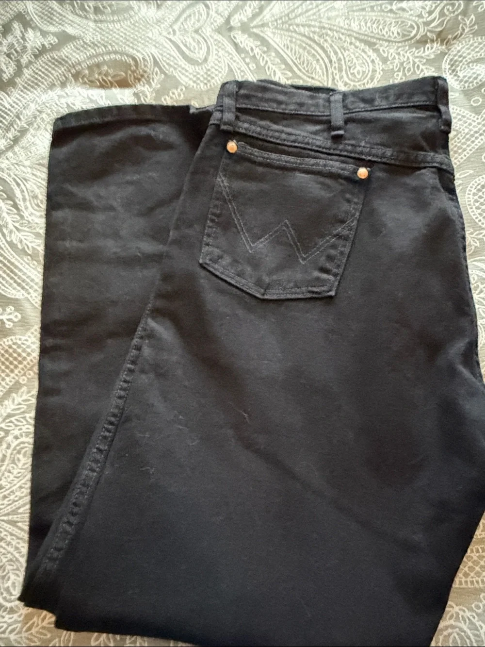 Wrangler Men's Black Straight Jeans with Leather Patch